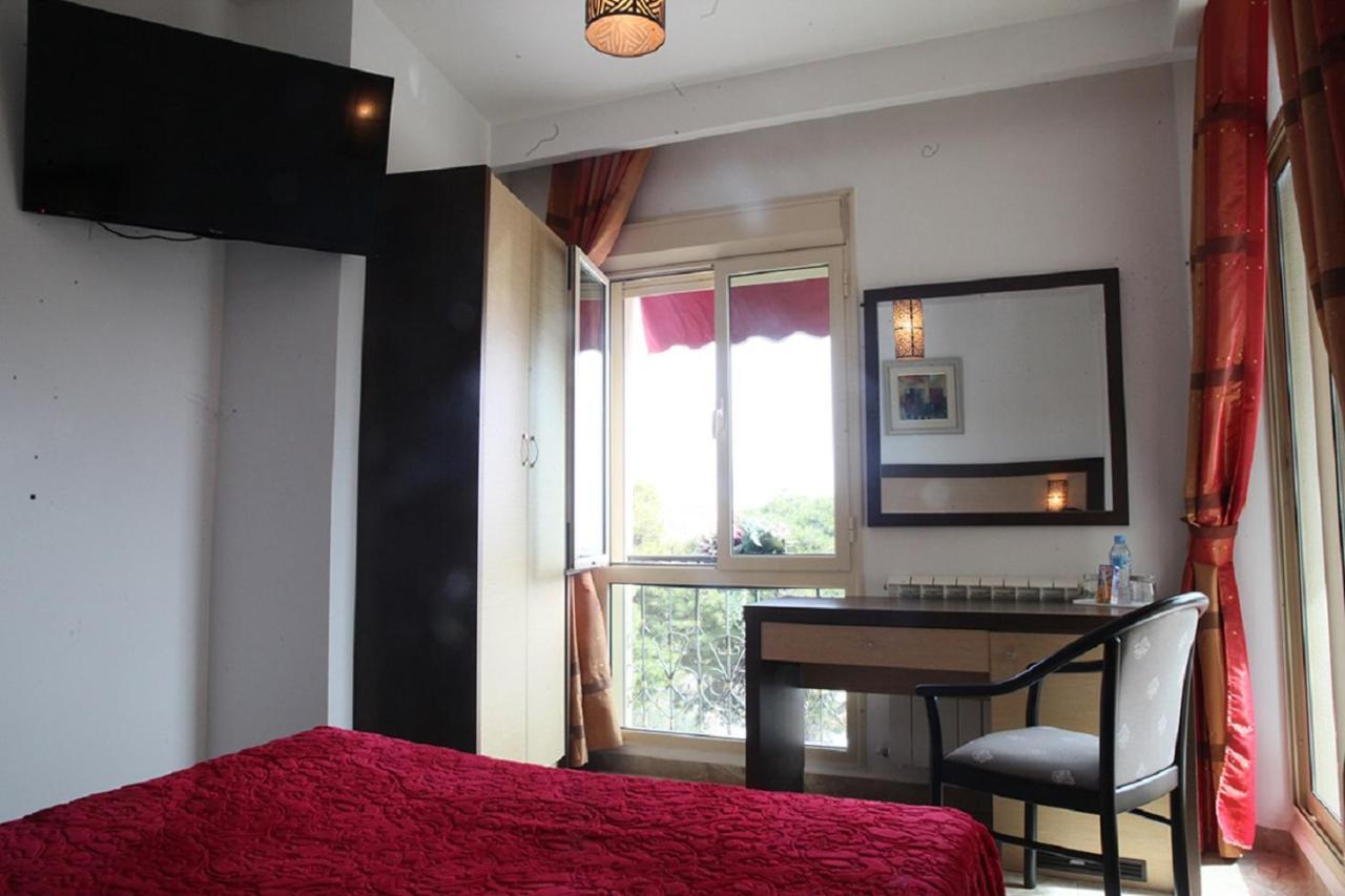 Space Telemly Hotel Algiers Екстер'єр фото