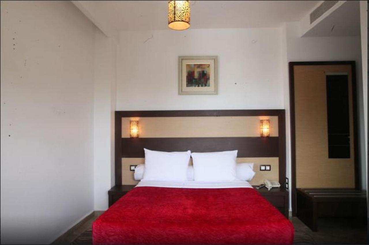 Space Telemly Hotel Algiers Екстер'єр фото