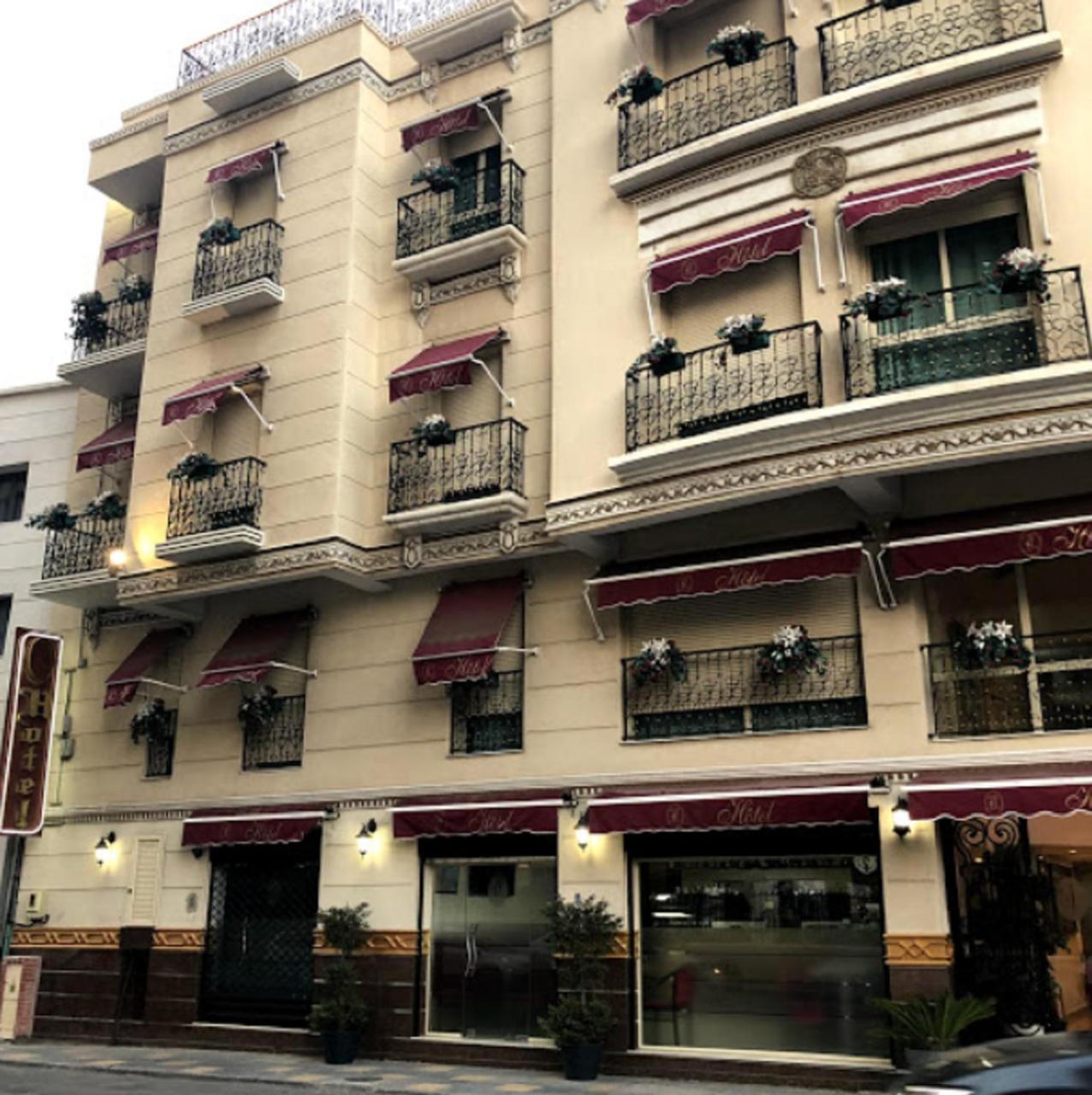 Space Telemly Hotel Algiers Екстер'єр фото