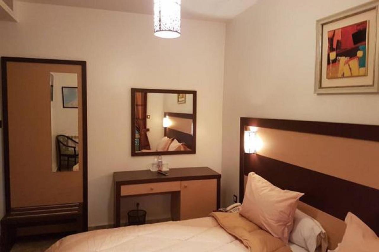 Space Telemly Hotel Algiers Екстер'єр фото